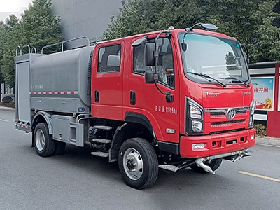 三環(huán)雙排四驅(qū)灑水車